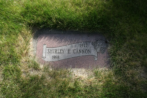 Shirley Cannon Grave