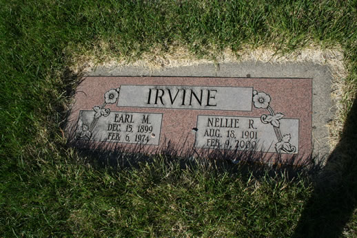 Earl Irvine and Nellie Irvine Grave