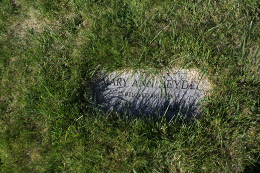 Mary Ann Heyden Grave