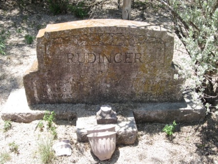 Louis Rudinger & Ida Rudinger Grave